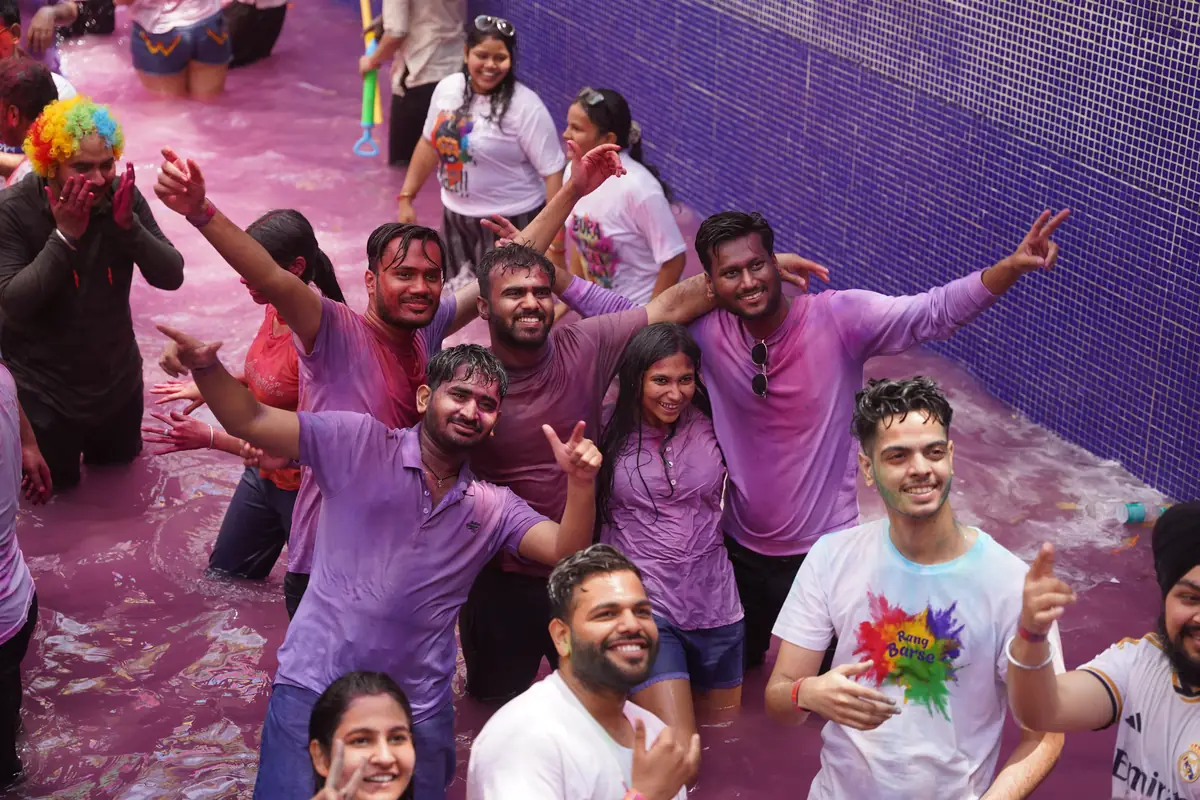 Rang Barse Bash Photo 05