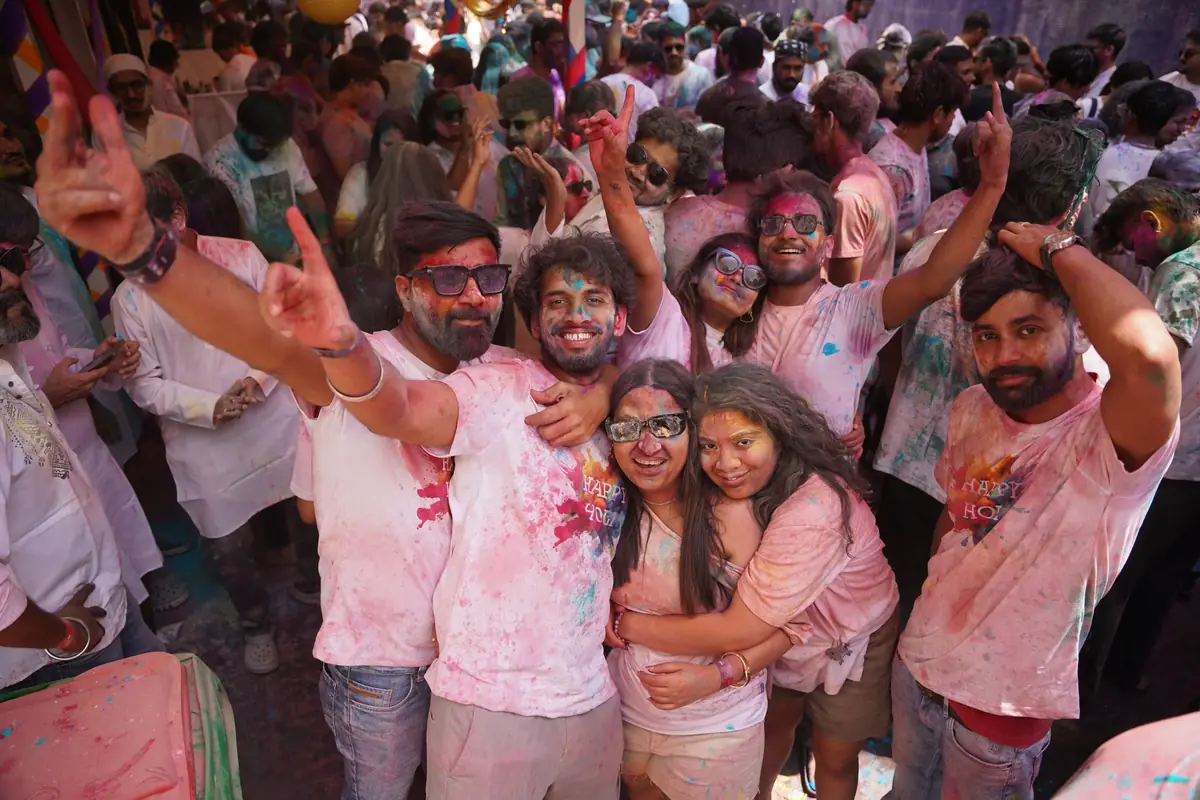 Rang Barse Bash Photo 10